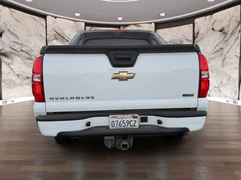 2008 Chevrolet Avalanche LS