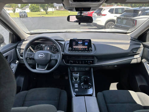 2025 Nissan Rogue S