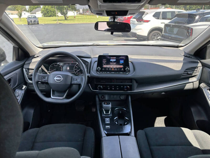 2025 Nissan Rogue S