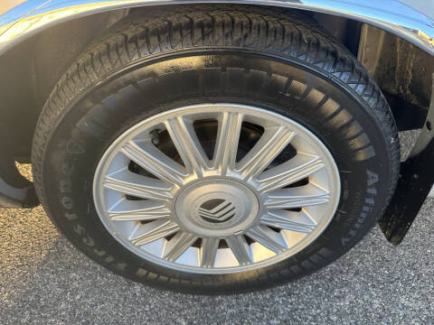 2009 Mercury Grand Marquis LS