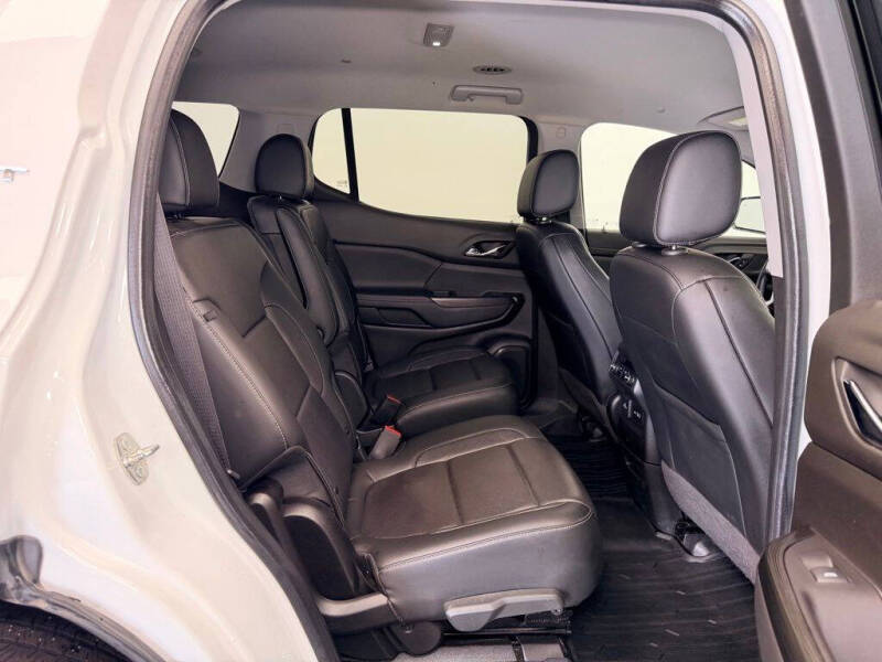 2020 GMC Acadia SLT