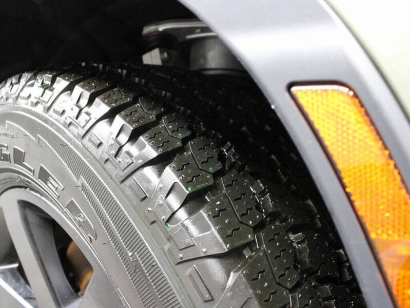 2020 Land Rover Defender 110 S