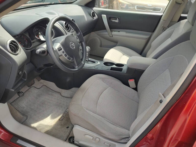 2012 Nissan Rogue S