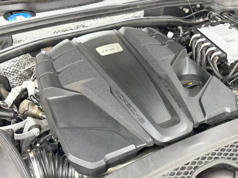 2022 Porsche Macan S