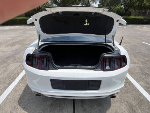 2013 Ford Mustang V6 Premium