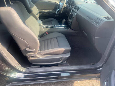 2010 Dodge Challenger SE