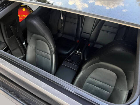 2017 Porsche Panamera