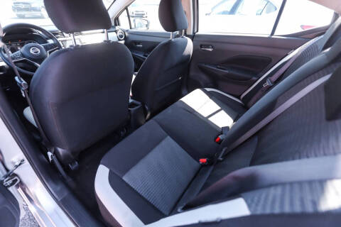 2022 Nissan Versa SV