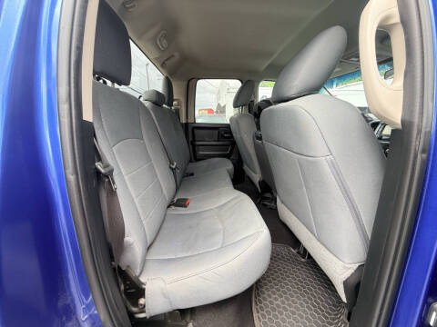 2018 RAM 1500 Express