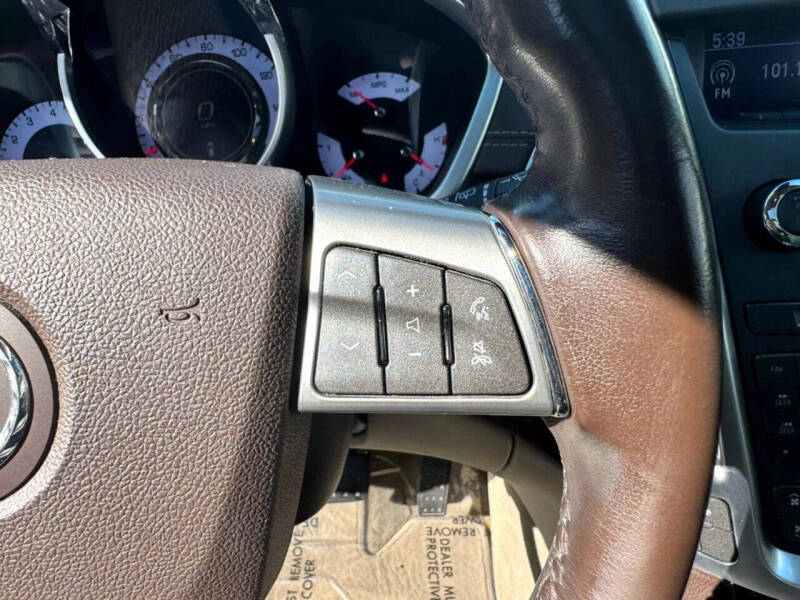 2011 Cadillac SRX Luxury Collection