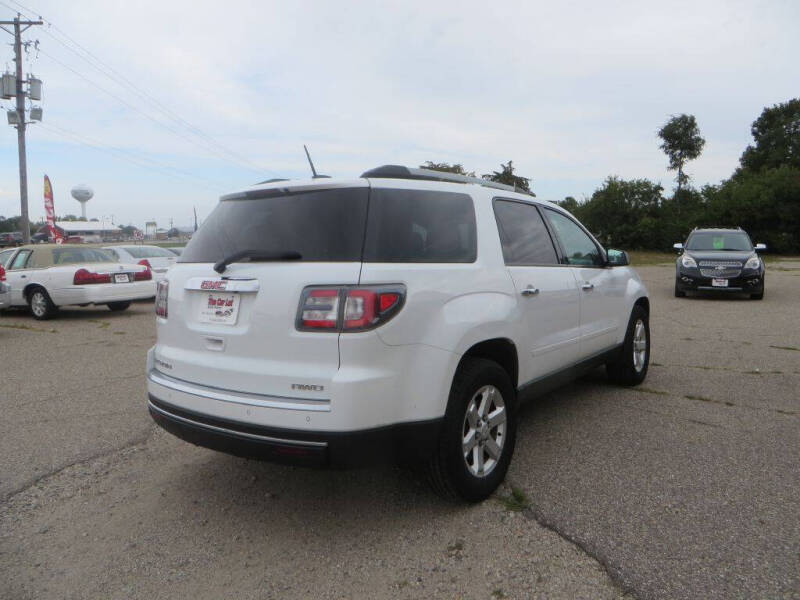 2016 GMC Acadia SLE-2