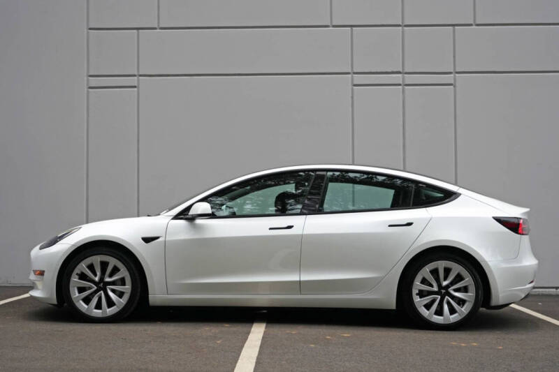 2022 Tesla Model 3 Long Range