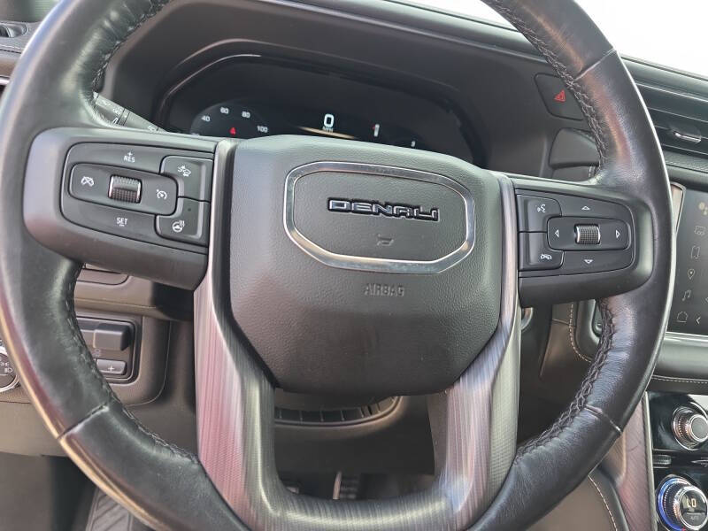 2023 GMC Yukon Denali Ultimate