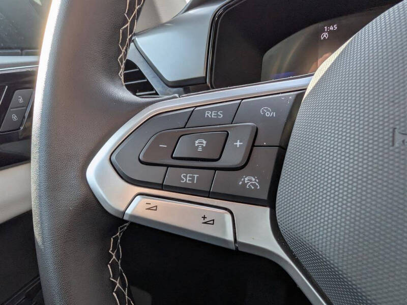 2025 Volkswagen Taos S