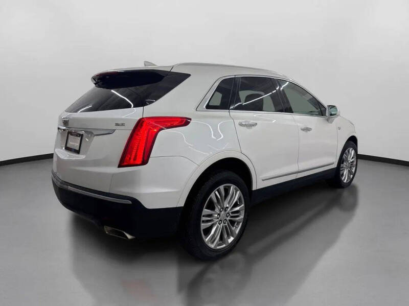 2017 Cadillac XT5 Premium Luxury