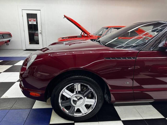 2004 Ford Thunderbird Deluxe