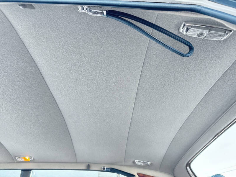 1976 Rolls-Royce Silver Shadow