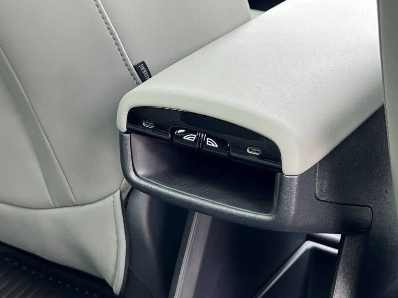 2026 Volvo EX30 Plus