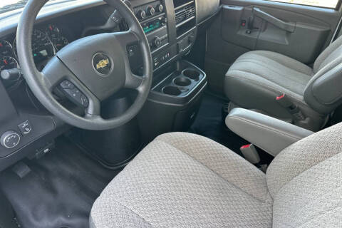 2023 Chevrolet Express LS 3500