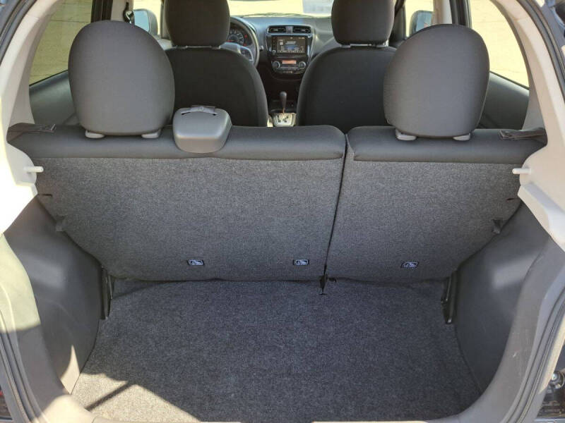2024 Mitsubishi Mirage ES