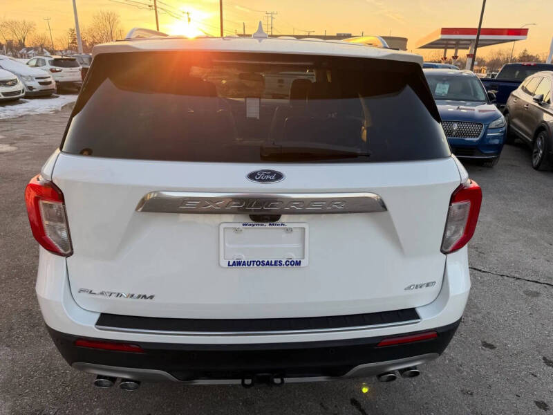 2023 Ford Explorer Platinum