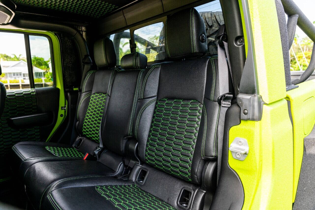 2022 JEEP Gladiator Pickup - $147,995
