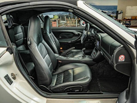 2003 Porsche 911 Carrera