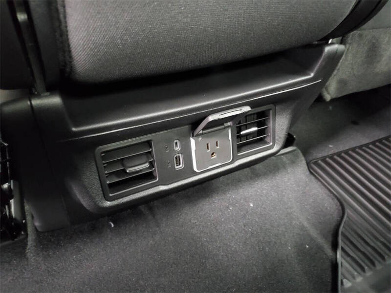 2026 GMC Sierra 1500 Elevation Standard