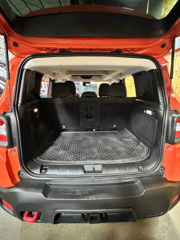2017 Jeep Renegade Trailhawk