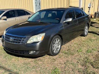 2006 Toyota Avalon for sale at RICHARDSON MOTORS in Anderson SC