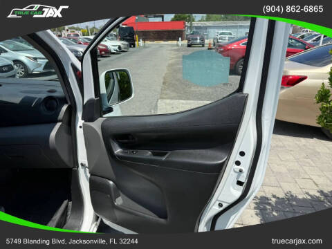 2015 Nissan NV200