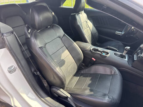 2019 Ford Mustang EcoBoost Premium