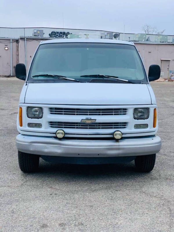 2000 Chevrolet Express G2500