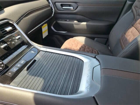 2025 Nissan Armada Platinum