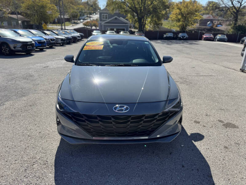 2023 Hyundai Elantra SEL