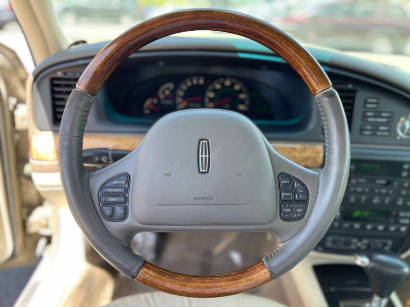 2000 Lincoln Continental