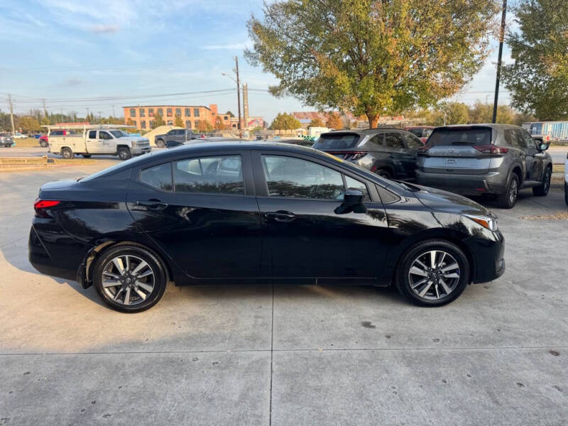 2023 Nissan Versa SV