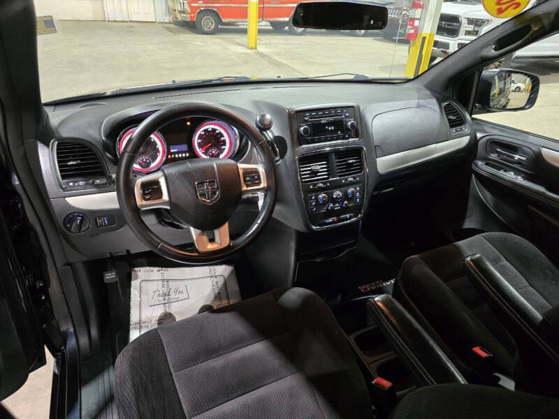 2014 Dodge Grand Caravan SE