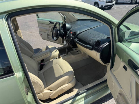 2009 Volkswagen New Beetle