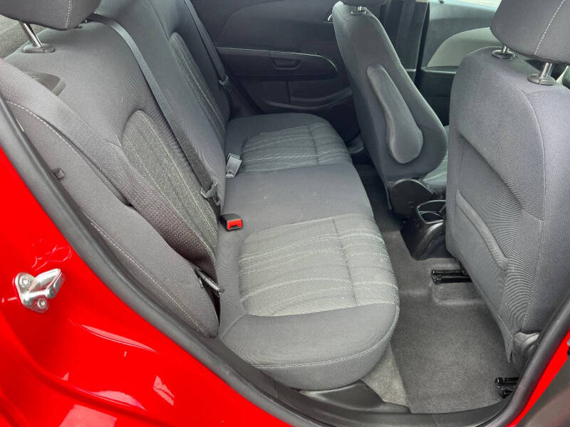 2013 Chevrolet Sonic LT Auto