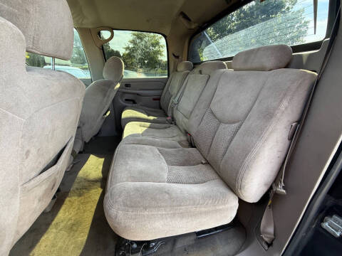 2005 Chevrolet Avalanche 1500 LS