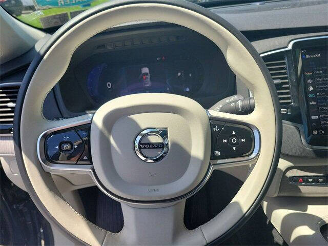 2024 Volvo XC90 B5 Plus Bright Theme