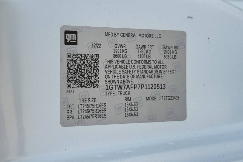 2023 GMC Savana 2500