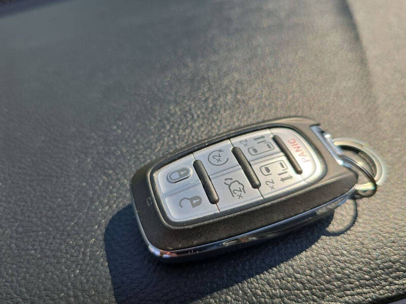 2021 Chrysler Pacifica Hybrid Limited