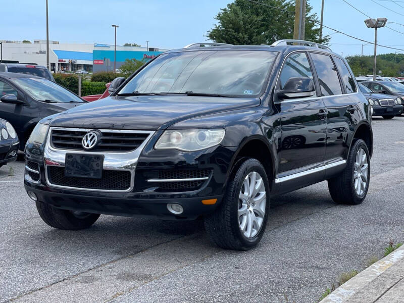 2008 Volkswagen Touareg 2 for sale at Car Bros in Virginia Beach VA