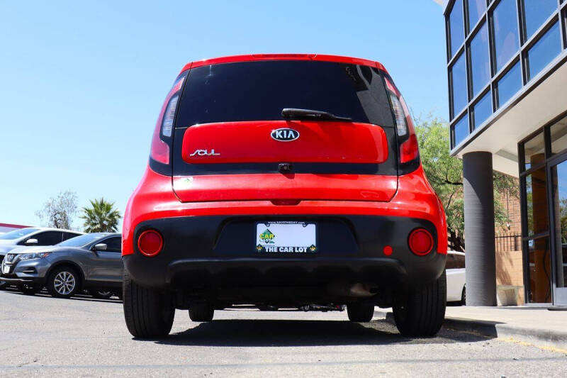 2018 Kia Soul +