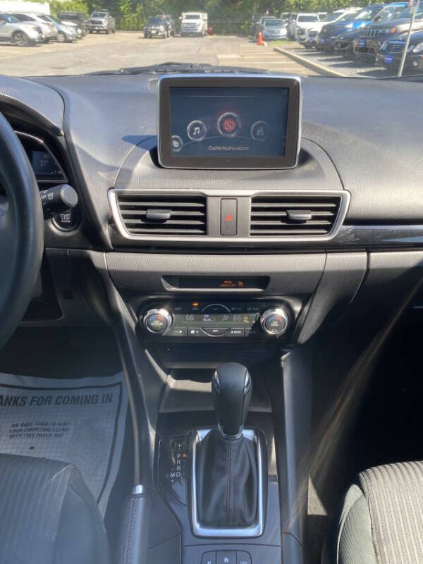2015 Mazda MAZDA3 i Touring