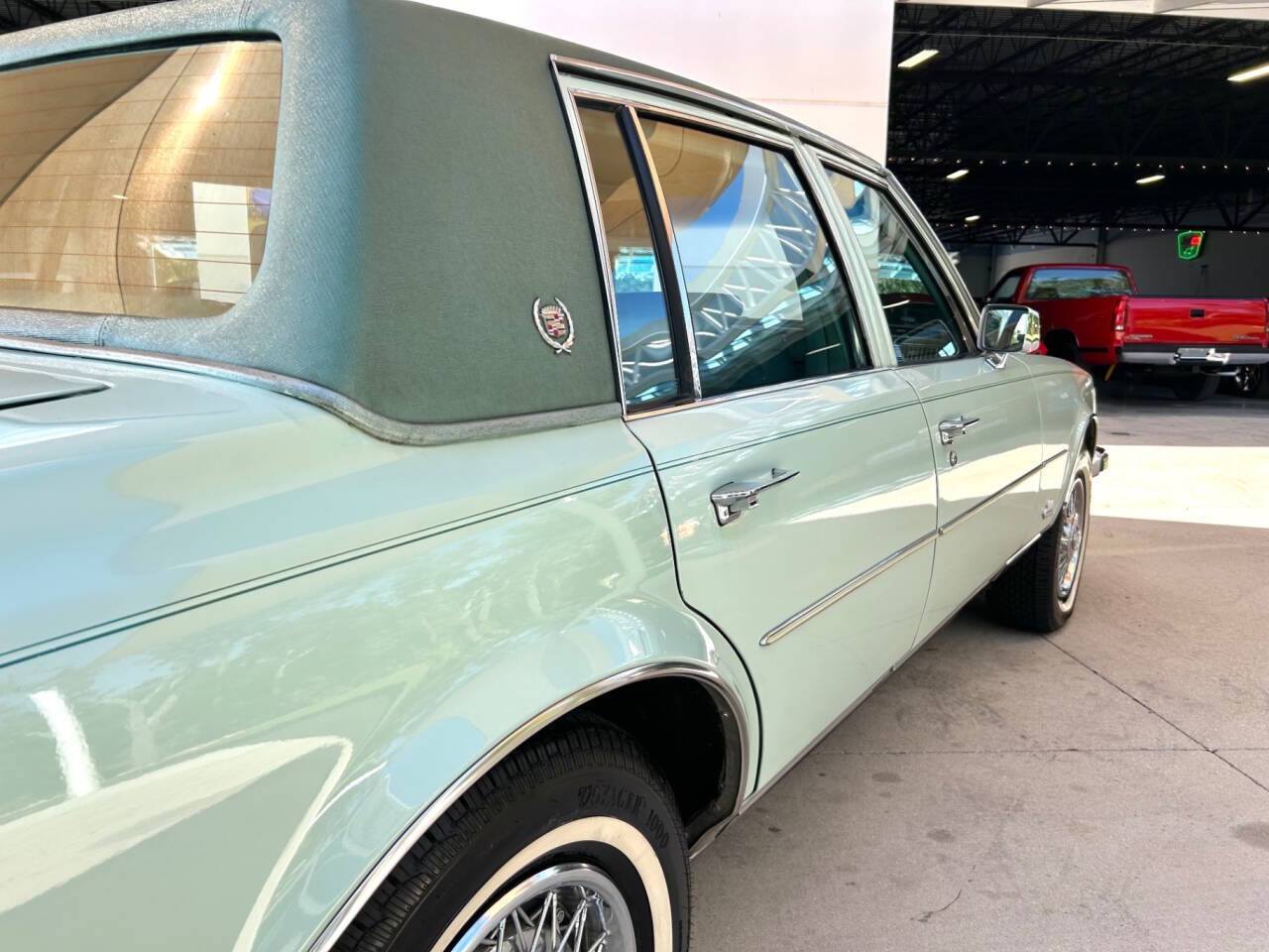 1977 Cadillac Seville 15