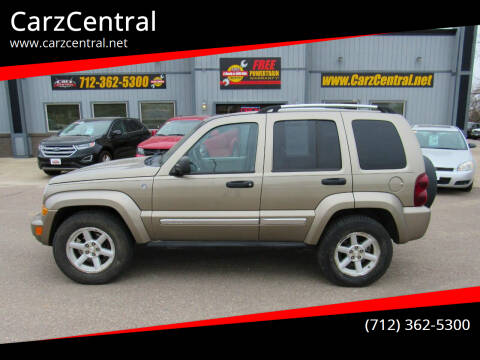 2006 Jeep Liberty for sale at CarzCentral in Estherville IA