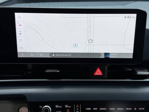 2025 Kia Carnival Hybrid EX